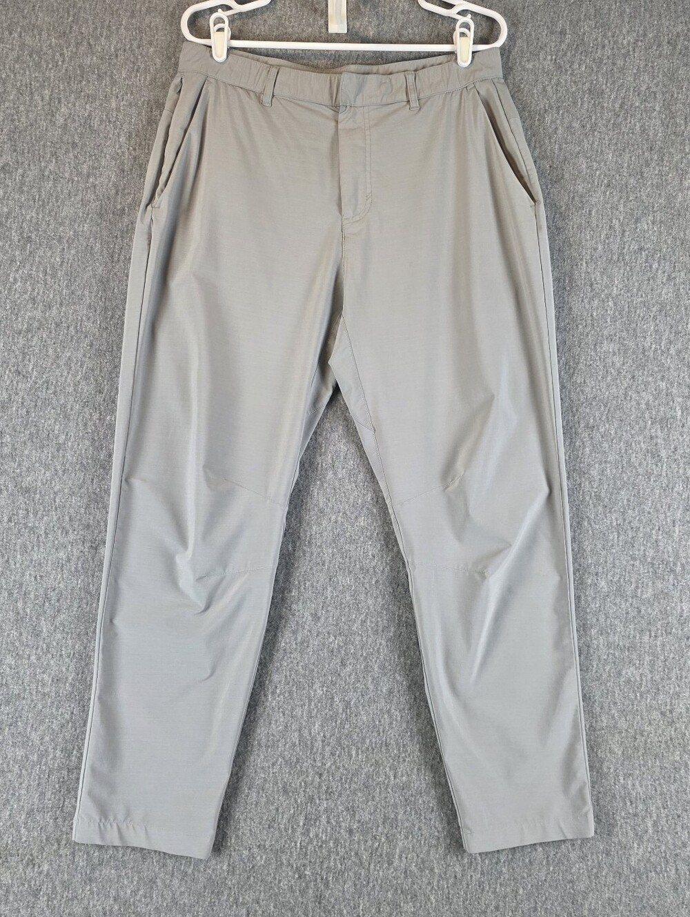 Fabletics Gray Stretch Casual Performance Pants 34X28.5